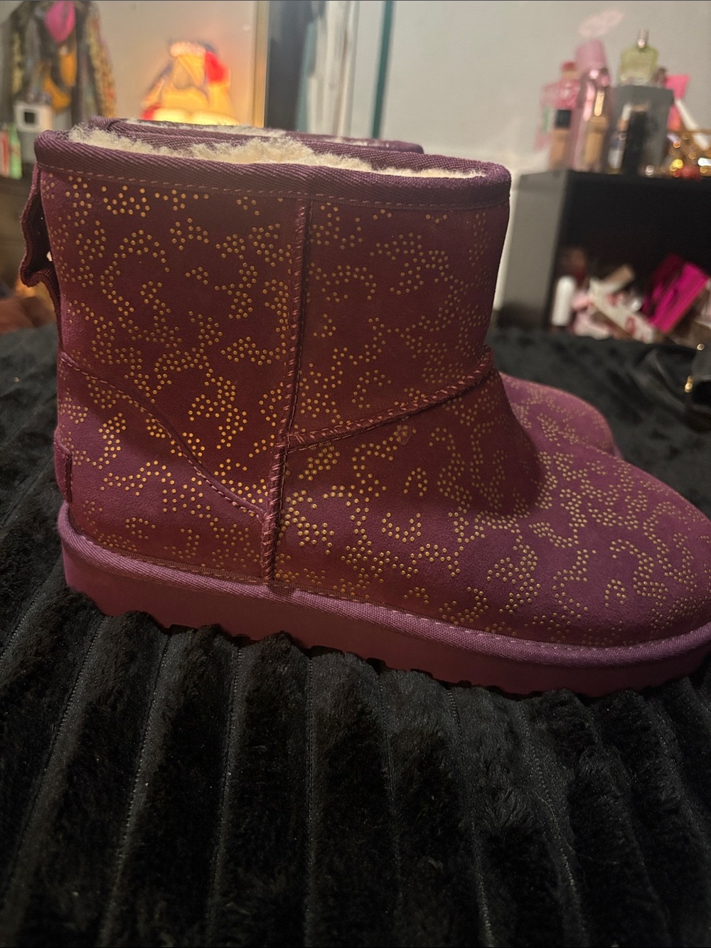 UGG Girls Short Boot in Purple with Gold Dot Pattern